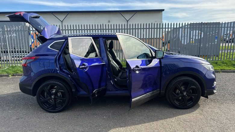 Nissan Qashqai 1.2 DiG-T Tekna 5dr Petrol Hatchback